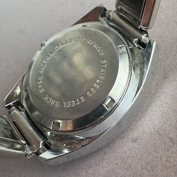 Vintage Criterion Shock Resistant Swiss Watch main image 6